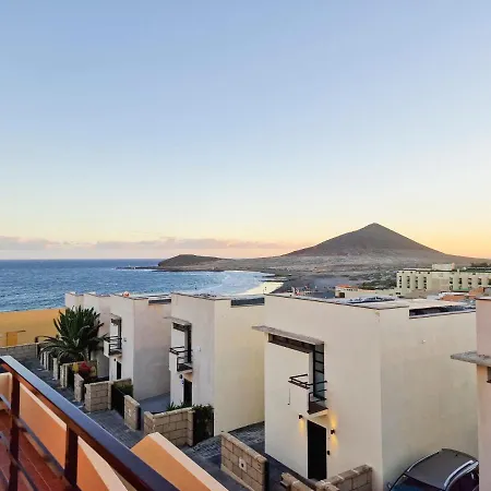 Apartment Medano4you The Ocean Terrace Penthouse *